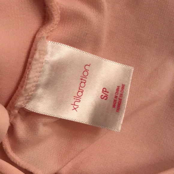 NWOT Laser Cut Crisscross Bandeau Bikini Top - Picture 5 of 7